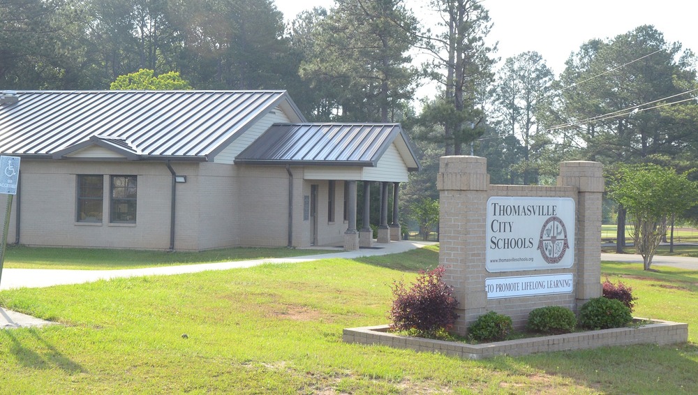 Central office building of Thomasville City Schools District