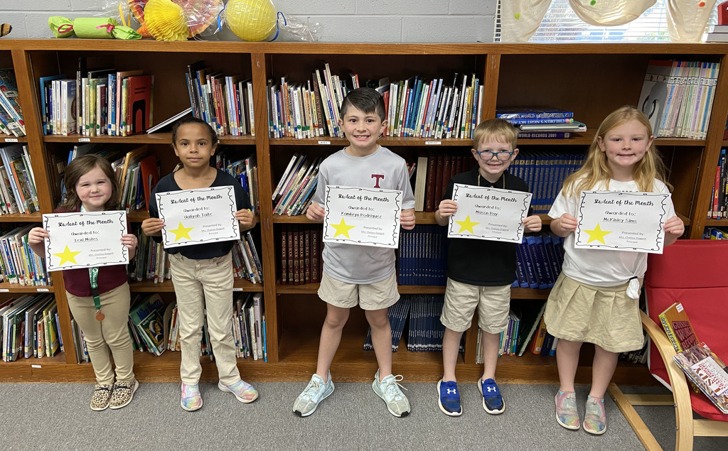 TES Students of the Month - October 2022
